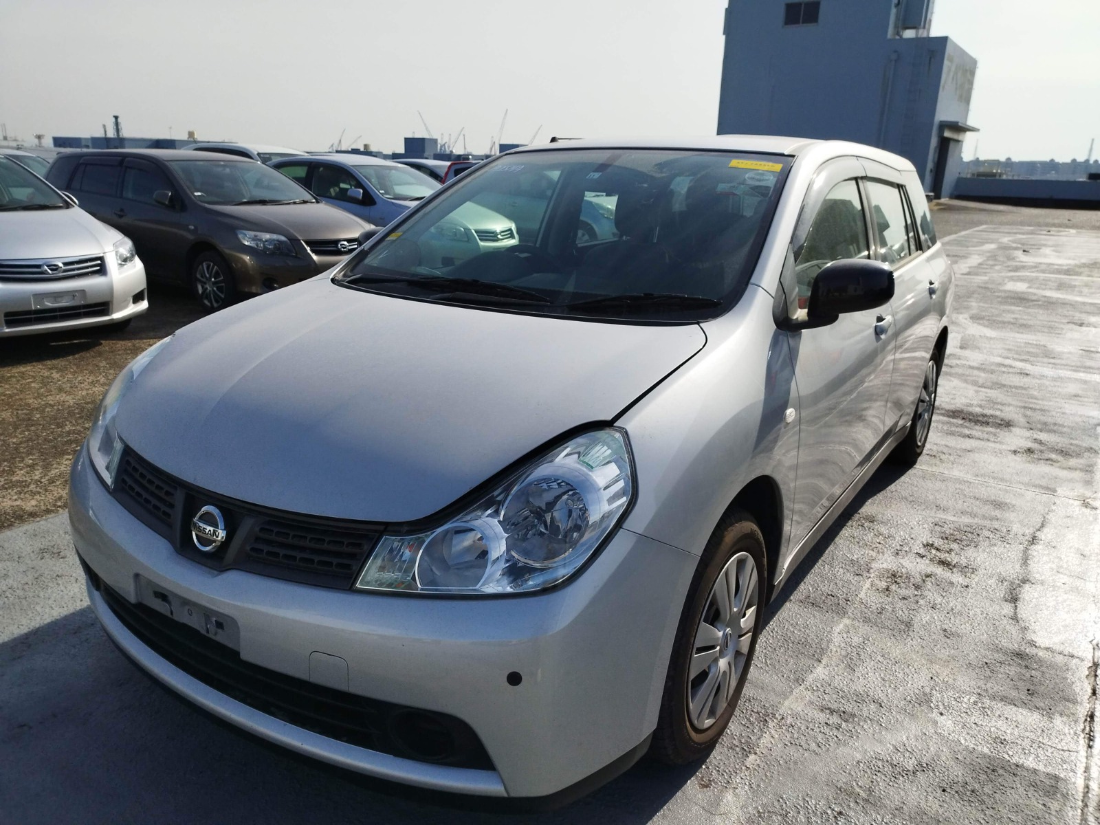 2017 Nissan WIngroad